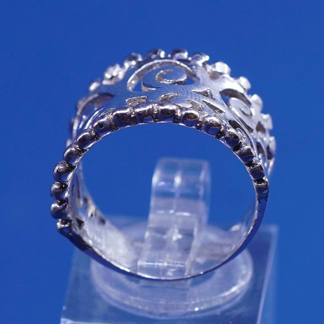 sz 6.75,vtg Sterling silver handmade ring, 925 wide band w/ swirl N beads