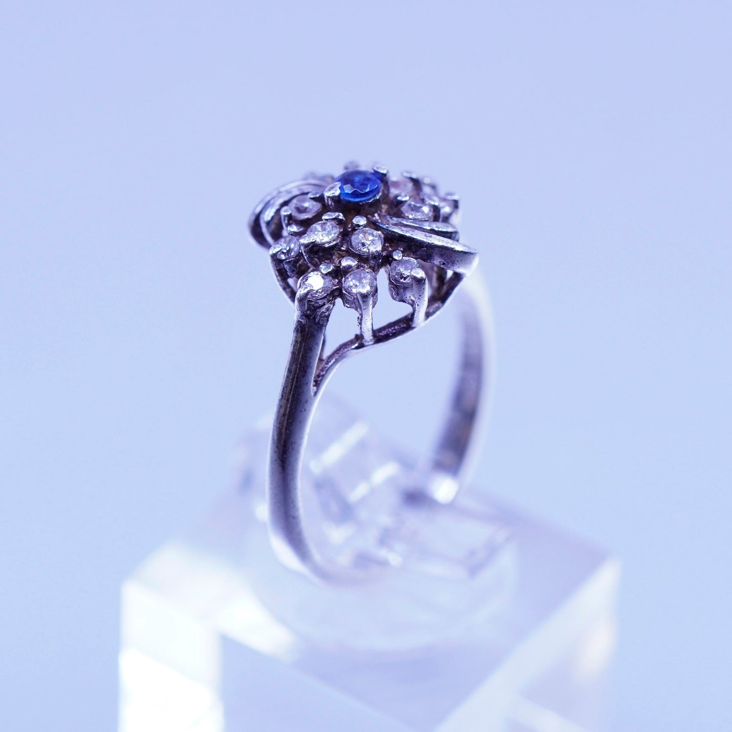 Size 7, vintage Sterling 925 silver handmade band ring with cluster Cz