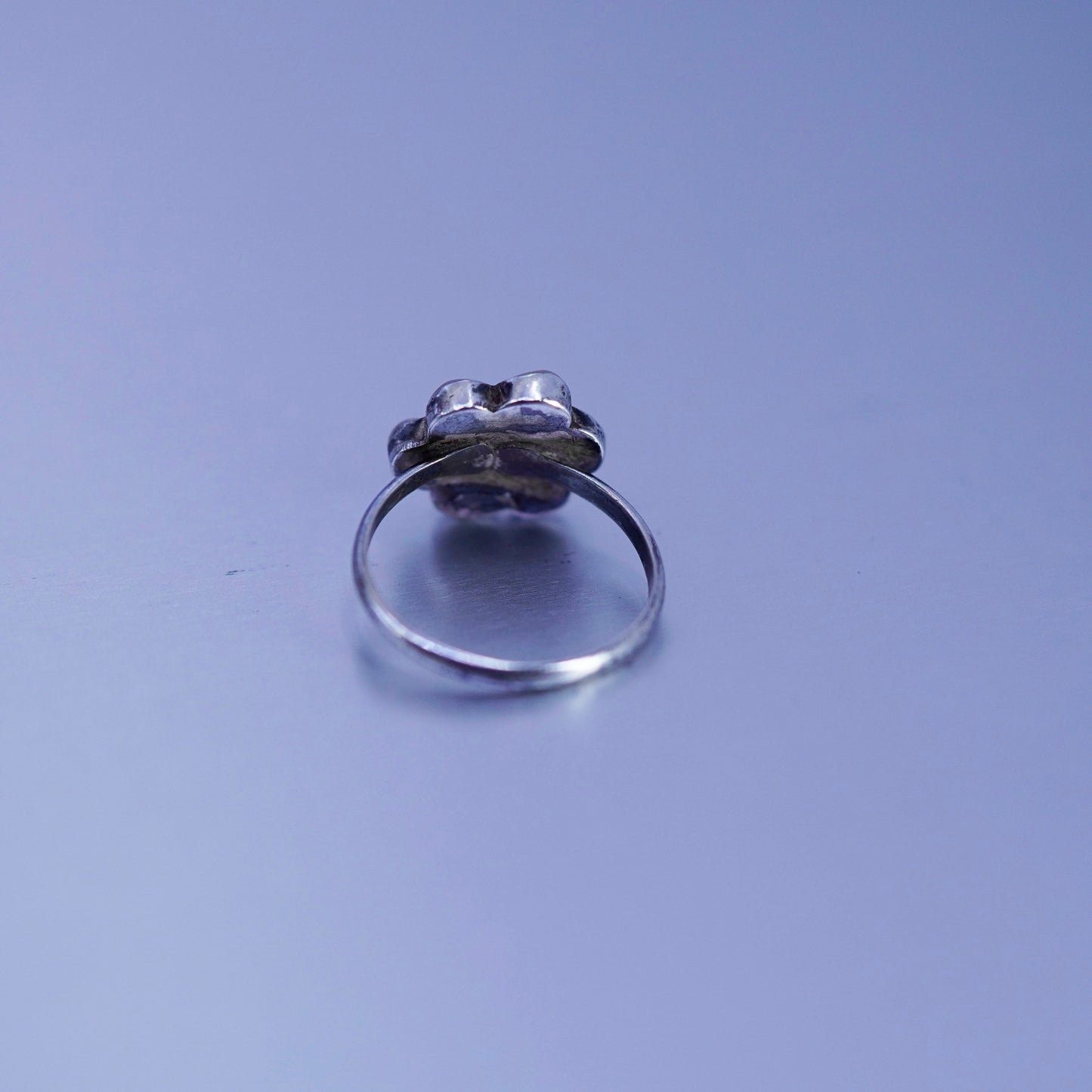 Size 6.25, Native American navajo Sterling 925 silver ring mother of pearl