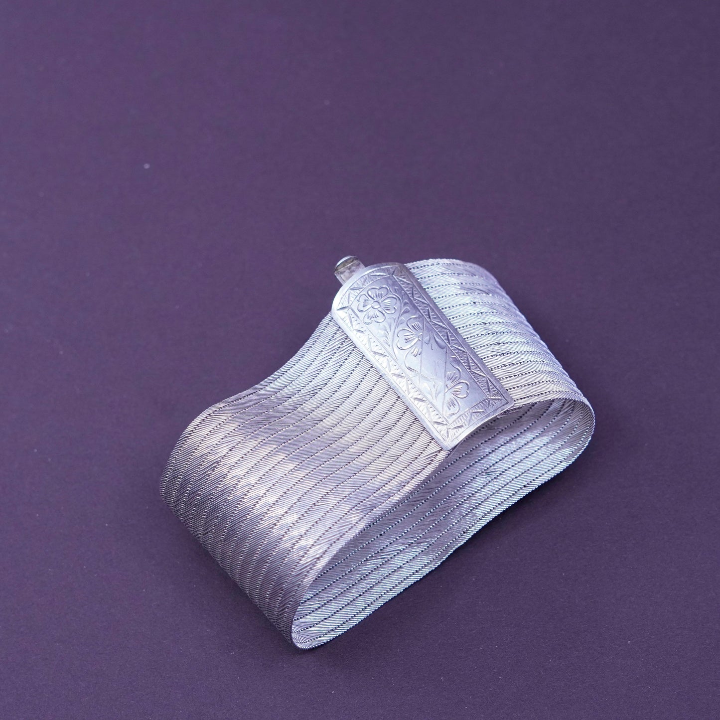 6”, Vintage Italy Sterling silver braided woven wide textured 900 bracelet