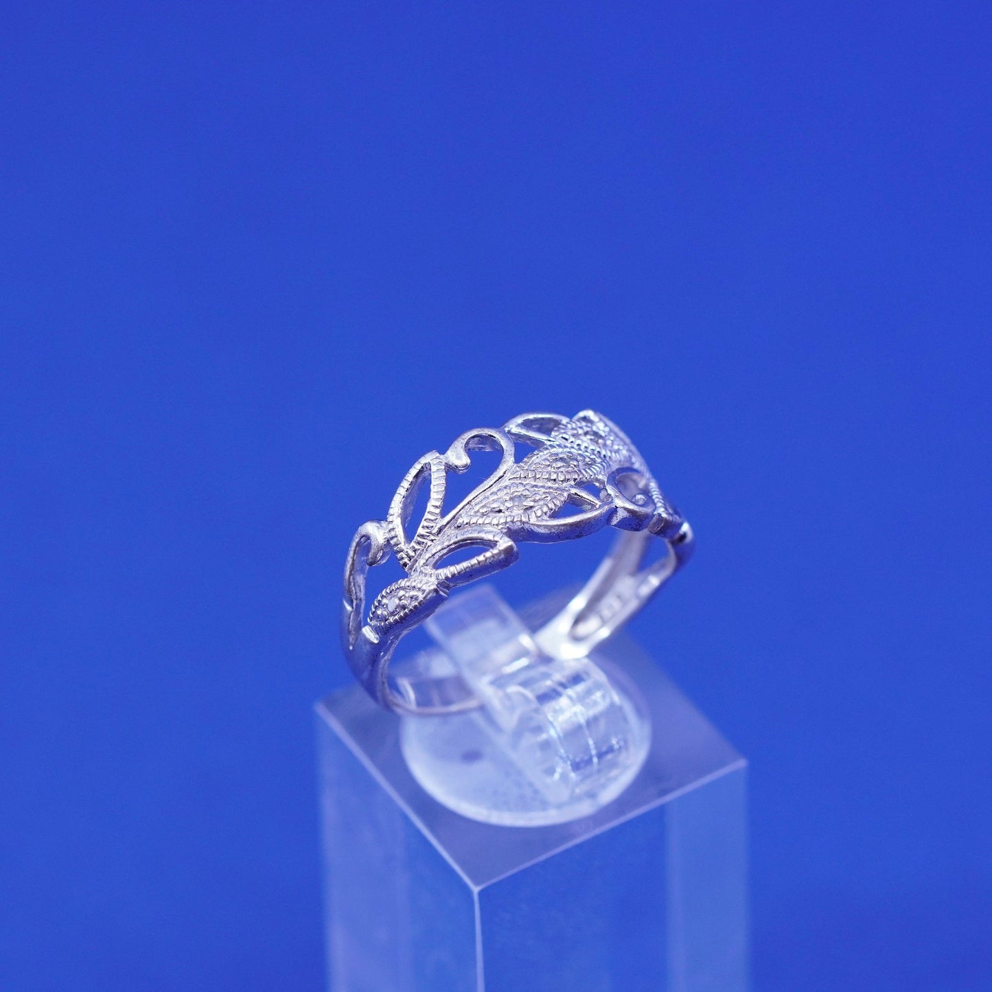 Size 9.5, vintage RJ Sterling silver handmade ring, 925 leafy band with diamond