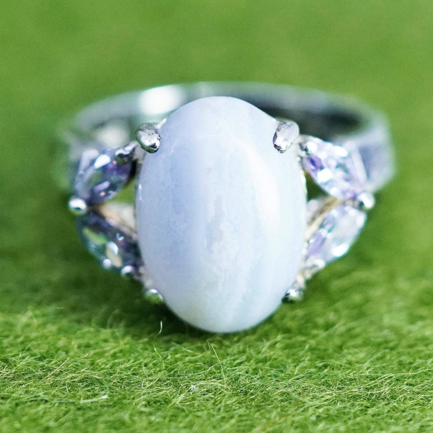 Size 6.25, sterling 925 silver handmade ring with purple lace agate amethyst