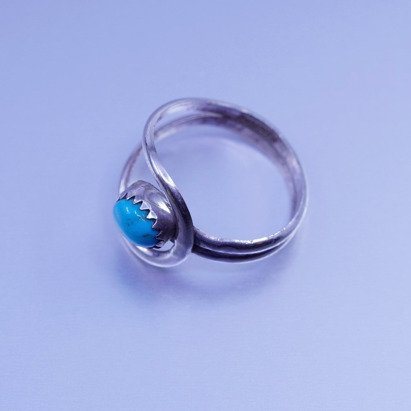 Size 7.5, Native American navajo Sterling 925 silver handmade ring turquoise