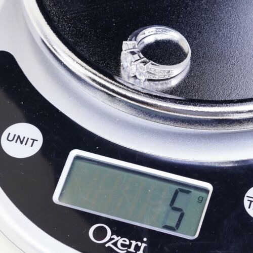 Sz 9, vintage Sterling Ring, 925 Silver Engagement Ring W/ cluster Crystal