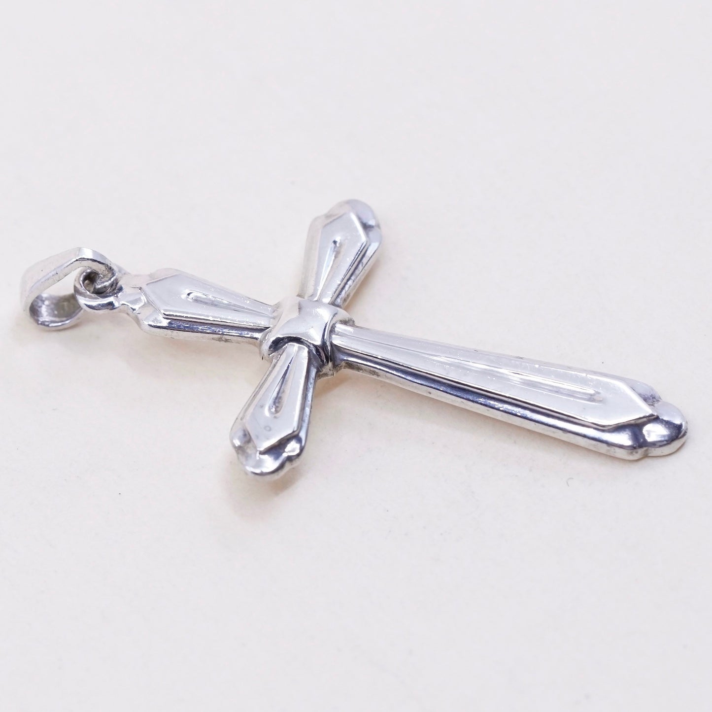 Vintage handmade Sterling silver pendant, 925 cross