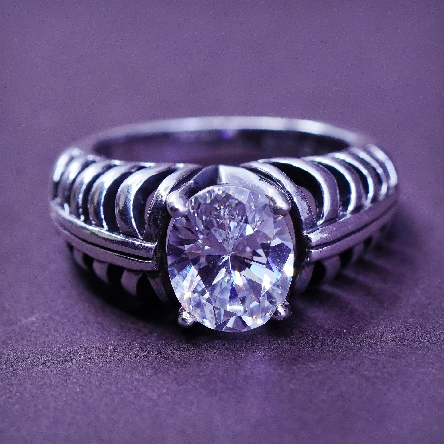 Size 6, Vintage kabana Sterling Silver Handmade ring, 925 ribbed band with Cz