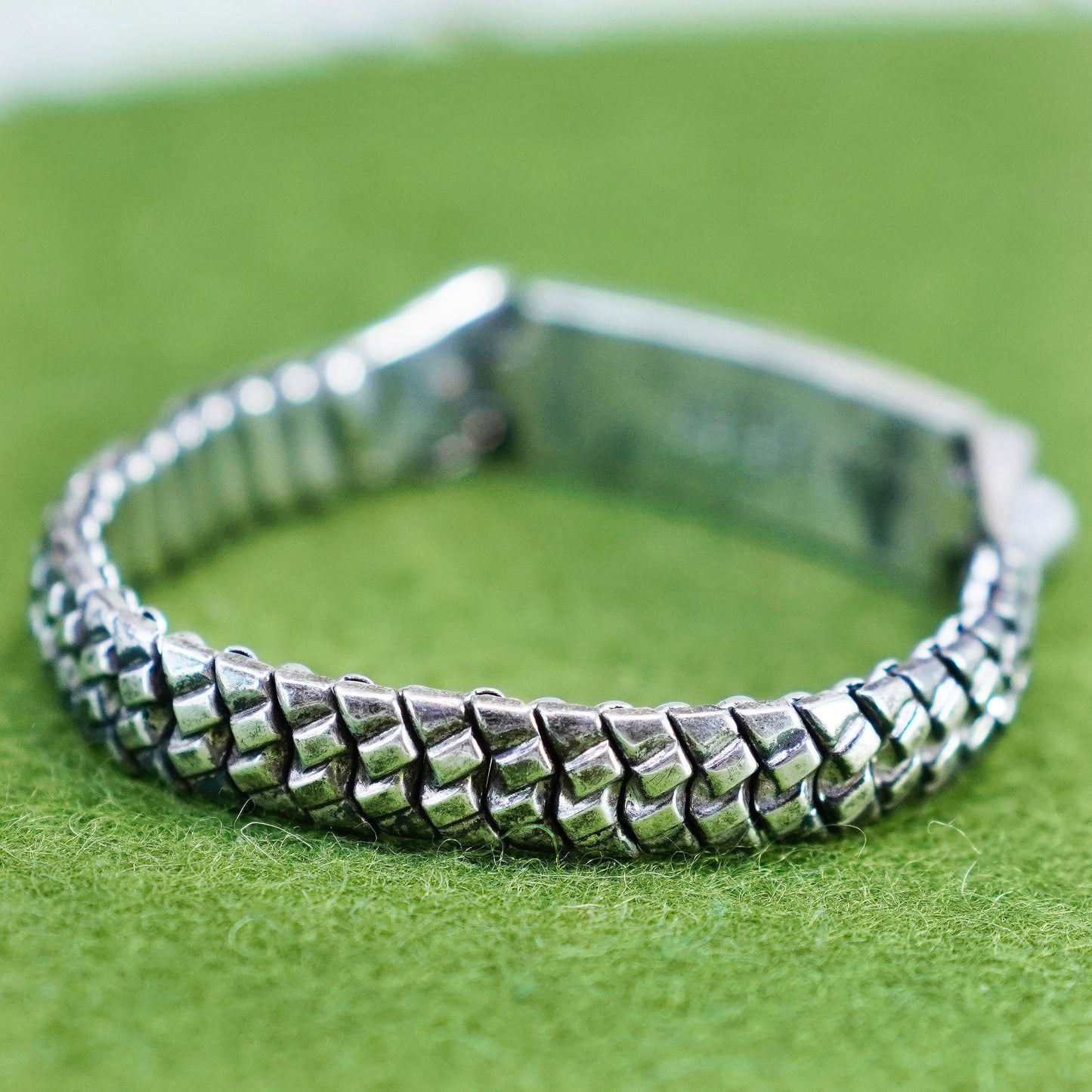 5.75”, Everfine sterling silver elastic bracelet, 925 chain name “goyee bar tag