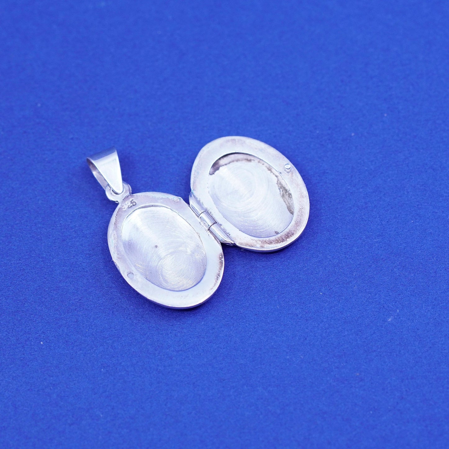Vintage Sterling silver handmade pendant, textured 925 oval photo locket