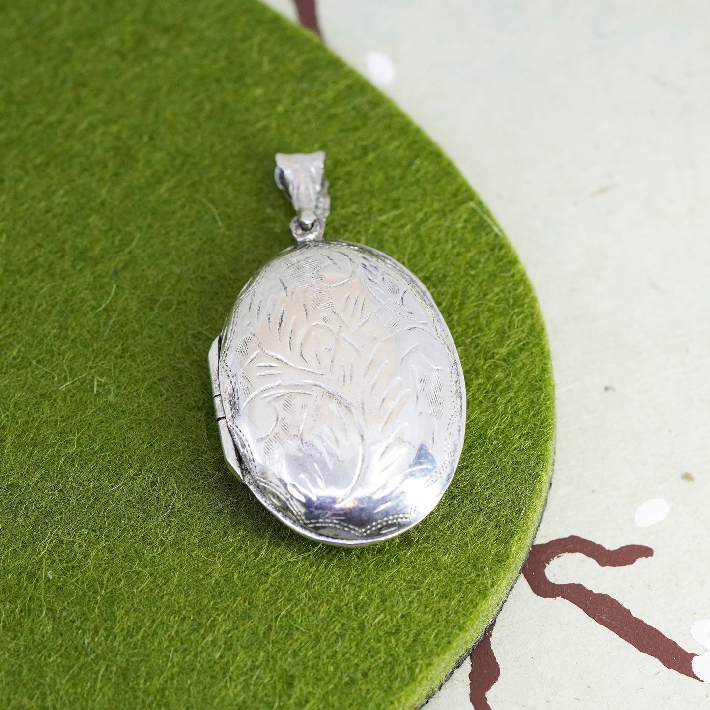 Vintage Sterling silver oval pendant, 925 floral handmade photo locket charm