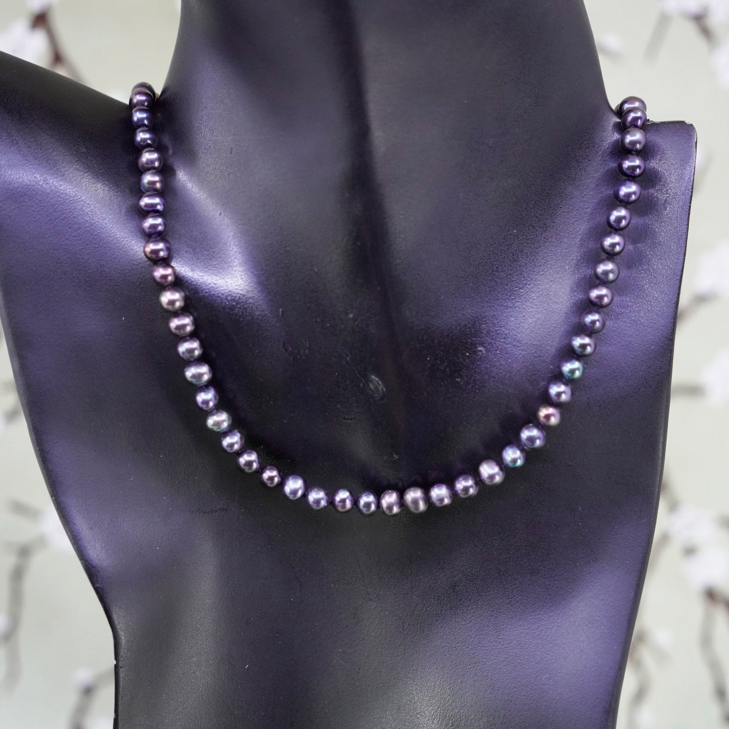 18”,vintage handmade pearl necklace, linen thread with 6mm black pearl