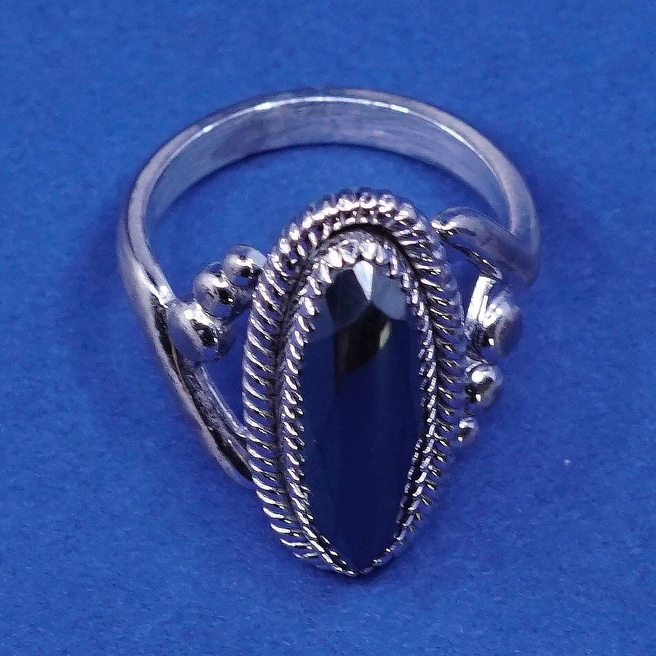 sz 5.5, Wheeler Jewelry Co Sterling 925 silver w/ hematite ring Native American