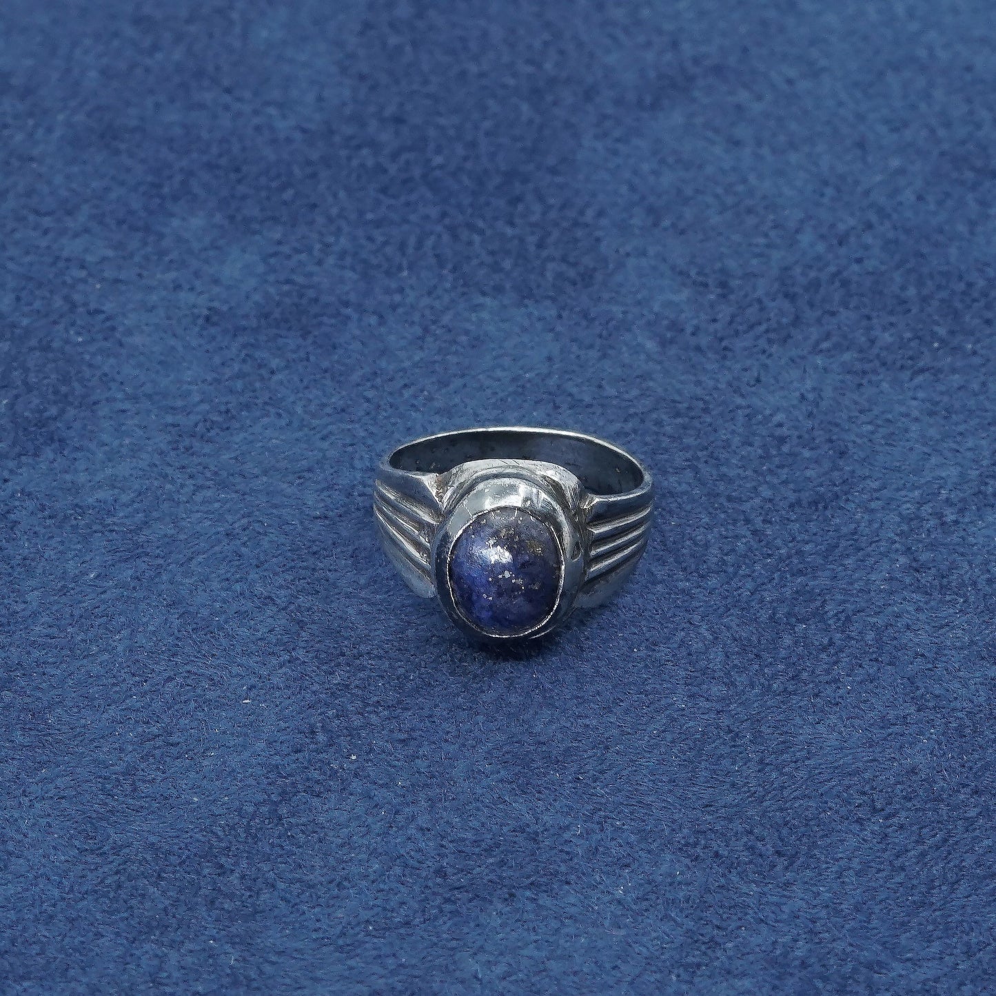 vtg sterling 925 silver handmade ring w/ Lapis lazuli