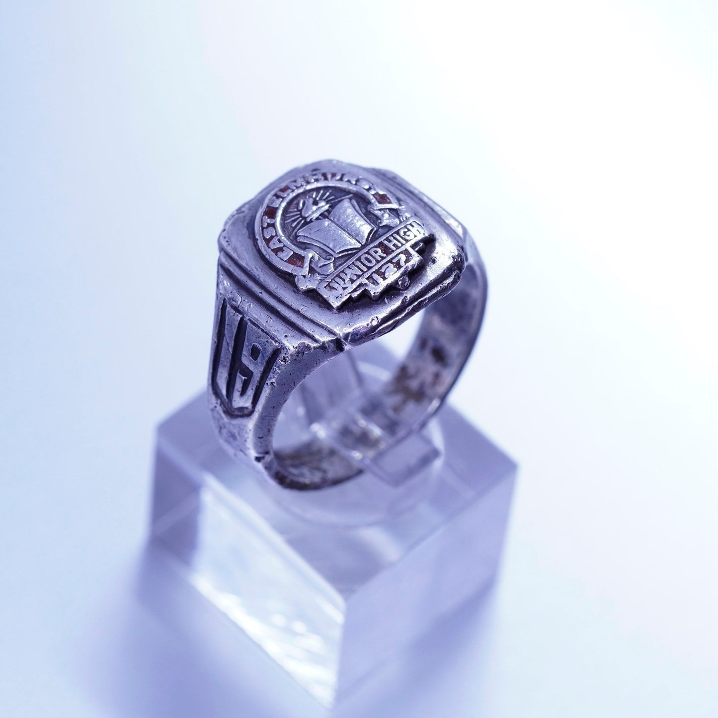 Size 11, 1962 statement Sterling 925 silver junior high east elementary ring