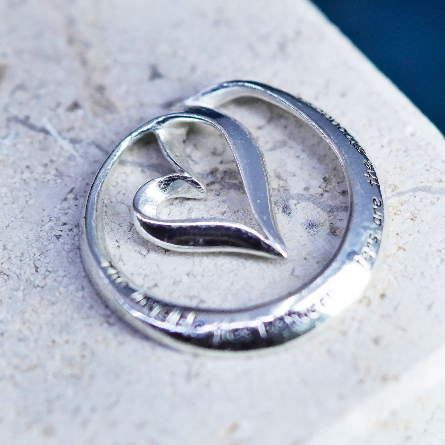 sterling silver pendant, 925 heart charm engraves “the invisible ties sisters