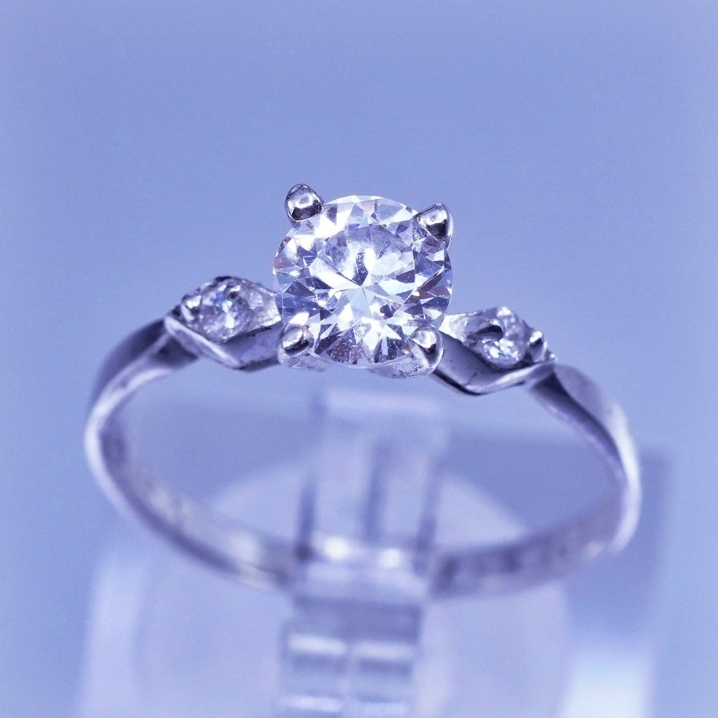 Size 7.5, vintage Sterling 925 silver handmade engagement ring with Cz