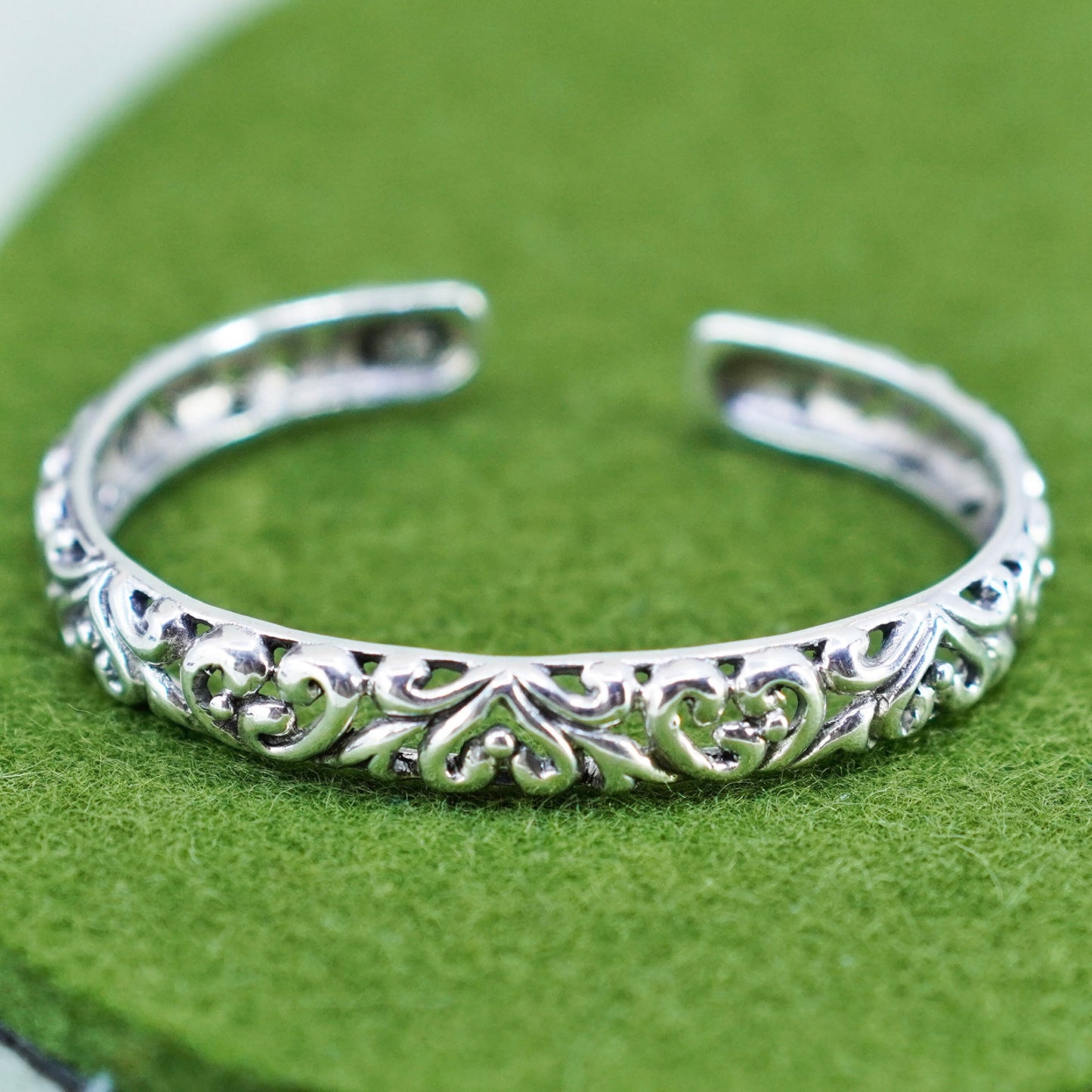 5.25”, vtg southwestern Sterling silver bracelet, handmade filigree 925 cuff