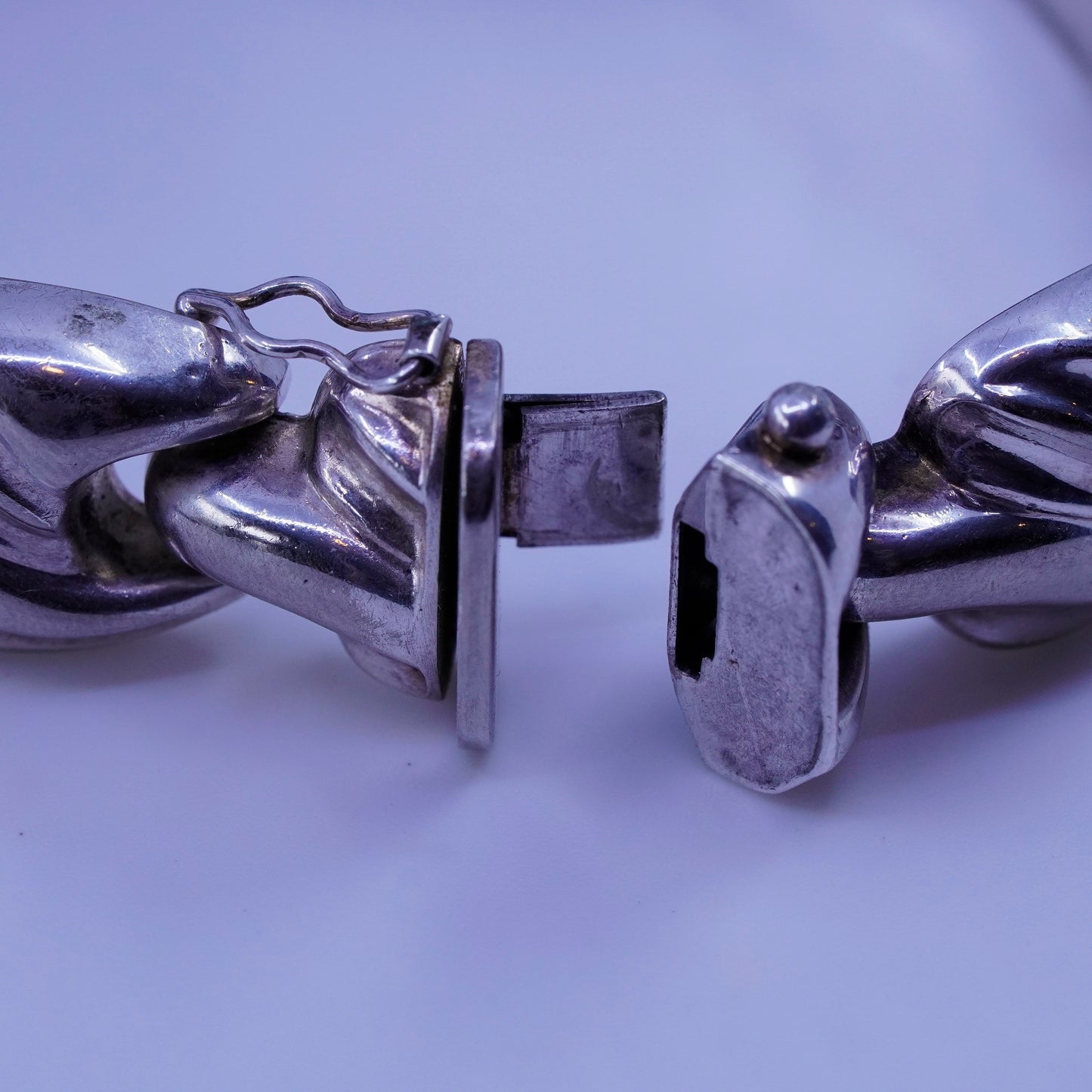 7.5”, vintage Sterling 925 silver bold bracelet with ribbed link