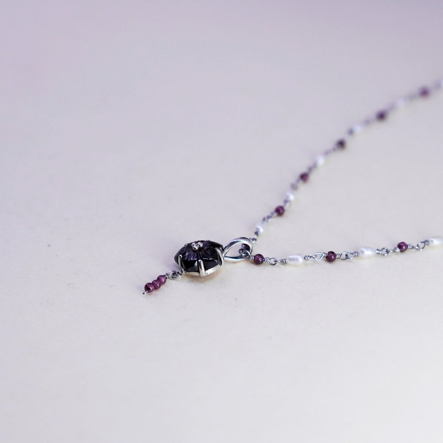 17”, Sterling silver necklace, 925 circle chain w/ garnet flower pendant pearls
