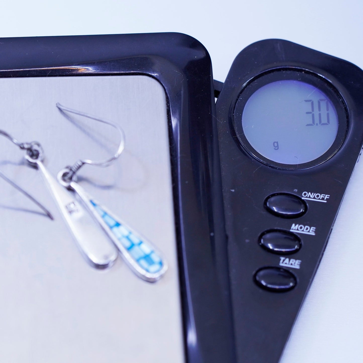Vintage Sterling 925 silver handmade teardrop earrings w/ blue mother of pearl