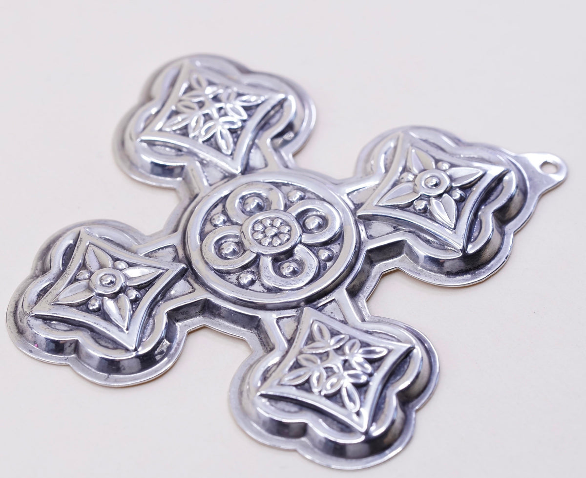1971 Reed And Barton Christmas Cross Ornament Sterling 925 Silver pendant