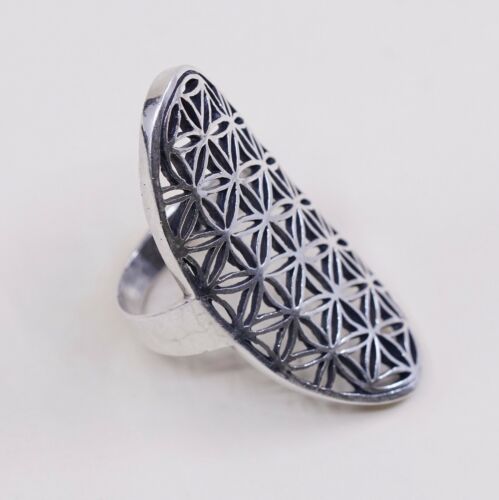 Size 8, Vtg Sterling Silver handmade Ring. 925 modern Snowflake Statement Band