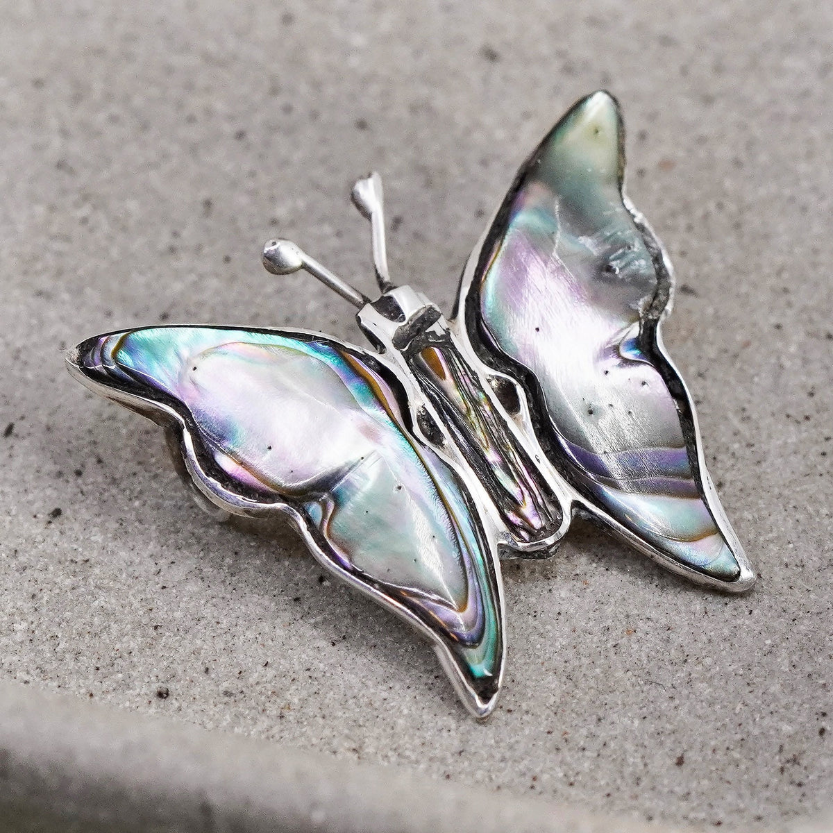 Vintage Mexico sterling 925 silver handmade butterfly pendant with abalone