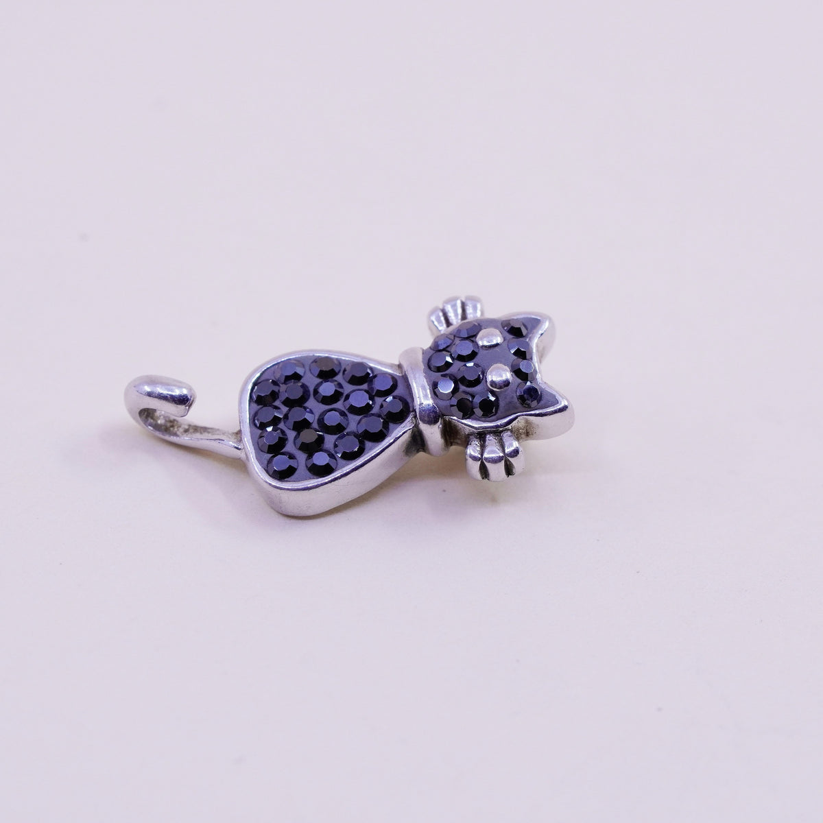 Vintage Sterling silver handmade pendant, 925 kitty cat with black crystal