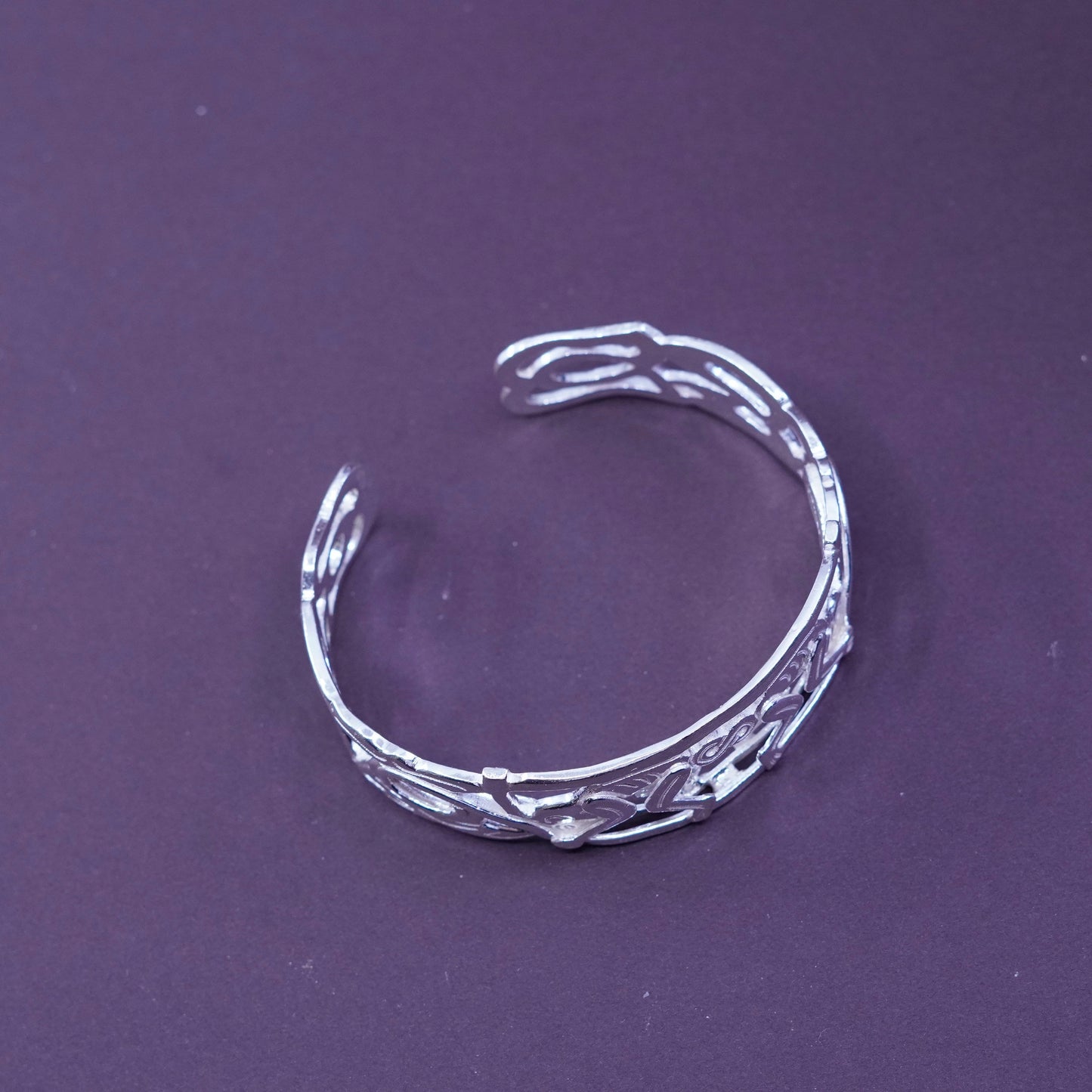 7”, Vintage Mexico Sterling silver handmade bracelet, wide 925 cuff w/ monkeys