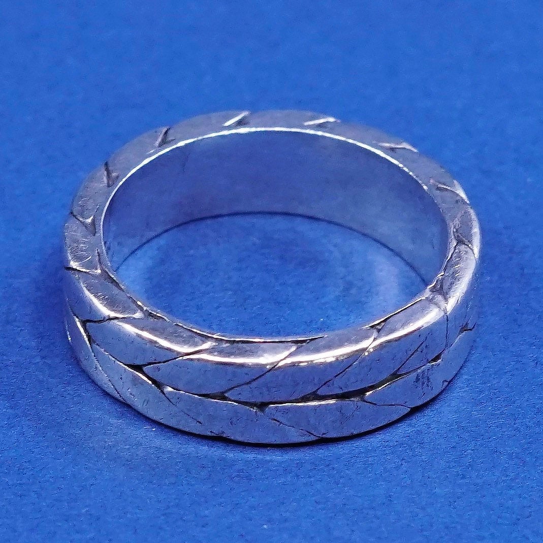 sz 9.25, vtg Sterling silver handmade ring, 925 cable band, stamped 925 mexico