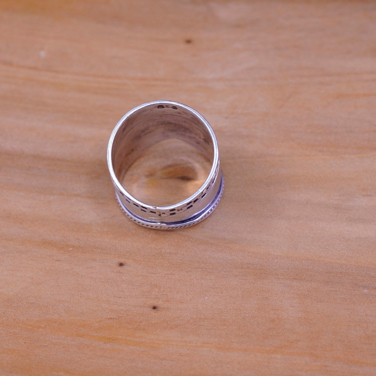 Size 6.5, vintage Sterling silver handmade ring, 925 wide band w/ textured edge