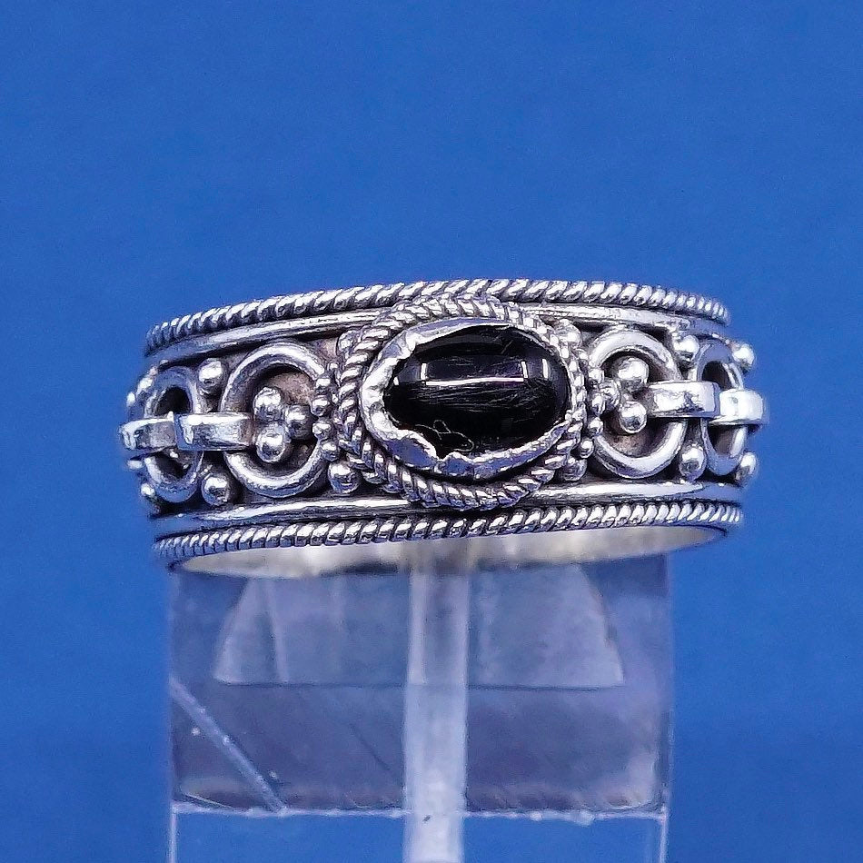 Size 8.5, Sterling silver handmade ring, 925 band w/ chain texture N blue stone