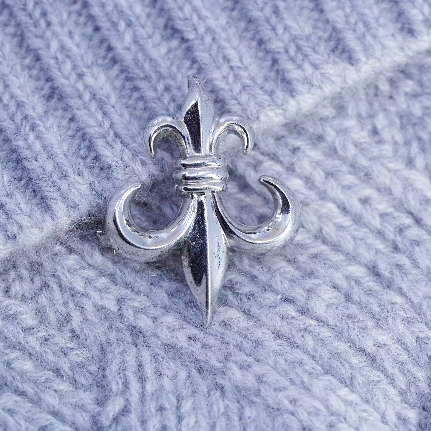Vintage sterling silver handmade brooch, 925 fleur de lis pin