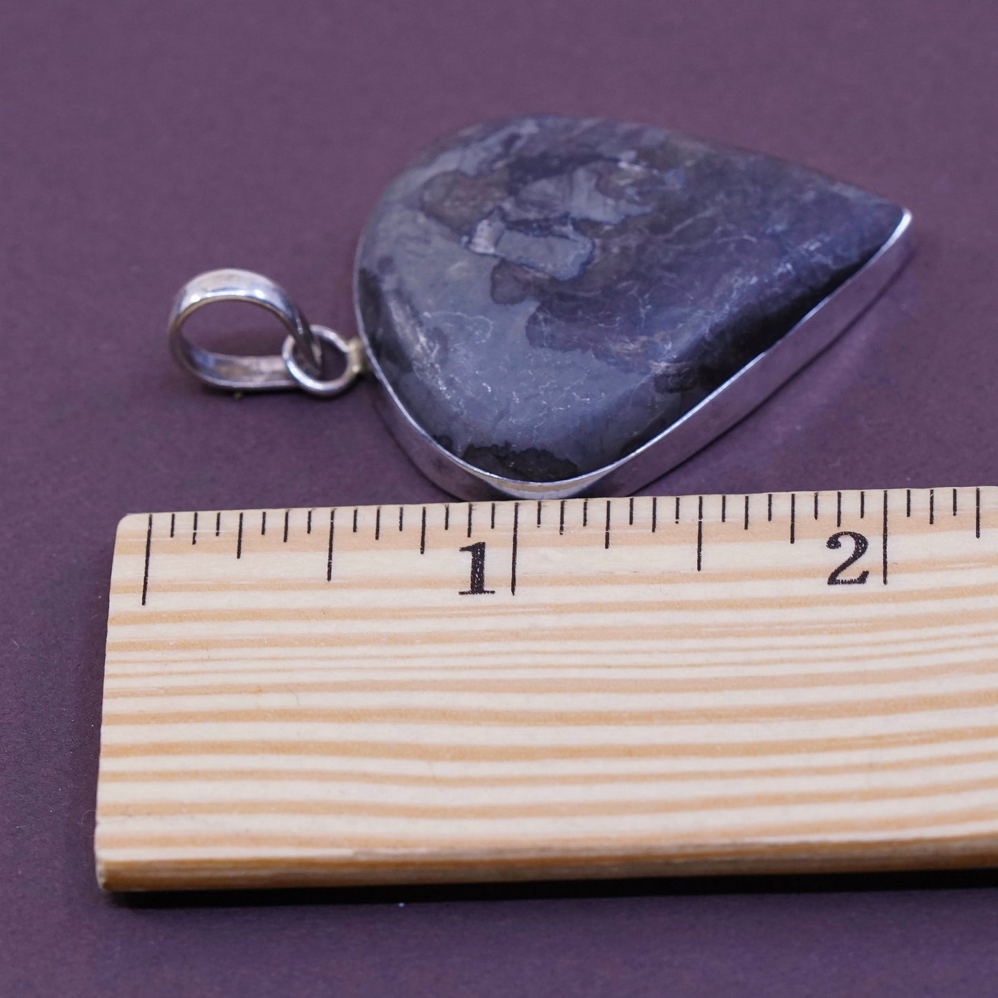 vtg Sterling silver handmade pendant, Mexico 925 w/ black stone, stamped 925