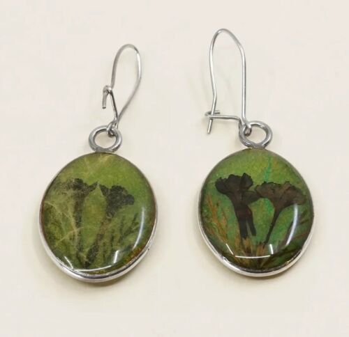 Vtg Sterling 925 Silver Handmade Earrings, solid 925 silver Resin Flower