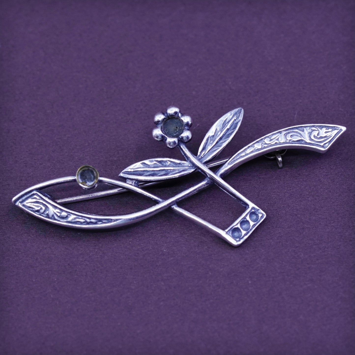 Antique handmade sterling 925 silver flower basket brooch