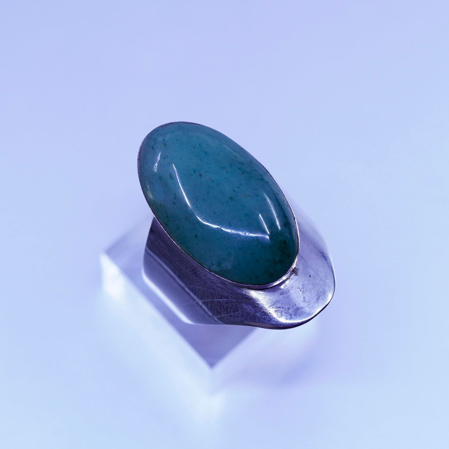 Size 8, vintage taxco Jamtas Sterling 925 silver handmade ring w/ oval jadeite