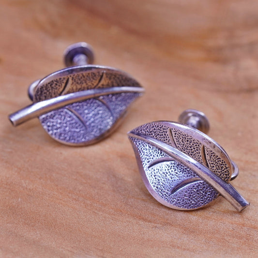 Vintage beau Sterling silver handmade earrings, 925 leaf screw back earrings