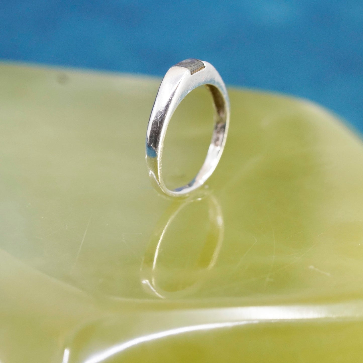 Size 7.25, vintage sterling silver handmade ring, 925 stackable band w/ abalone