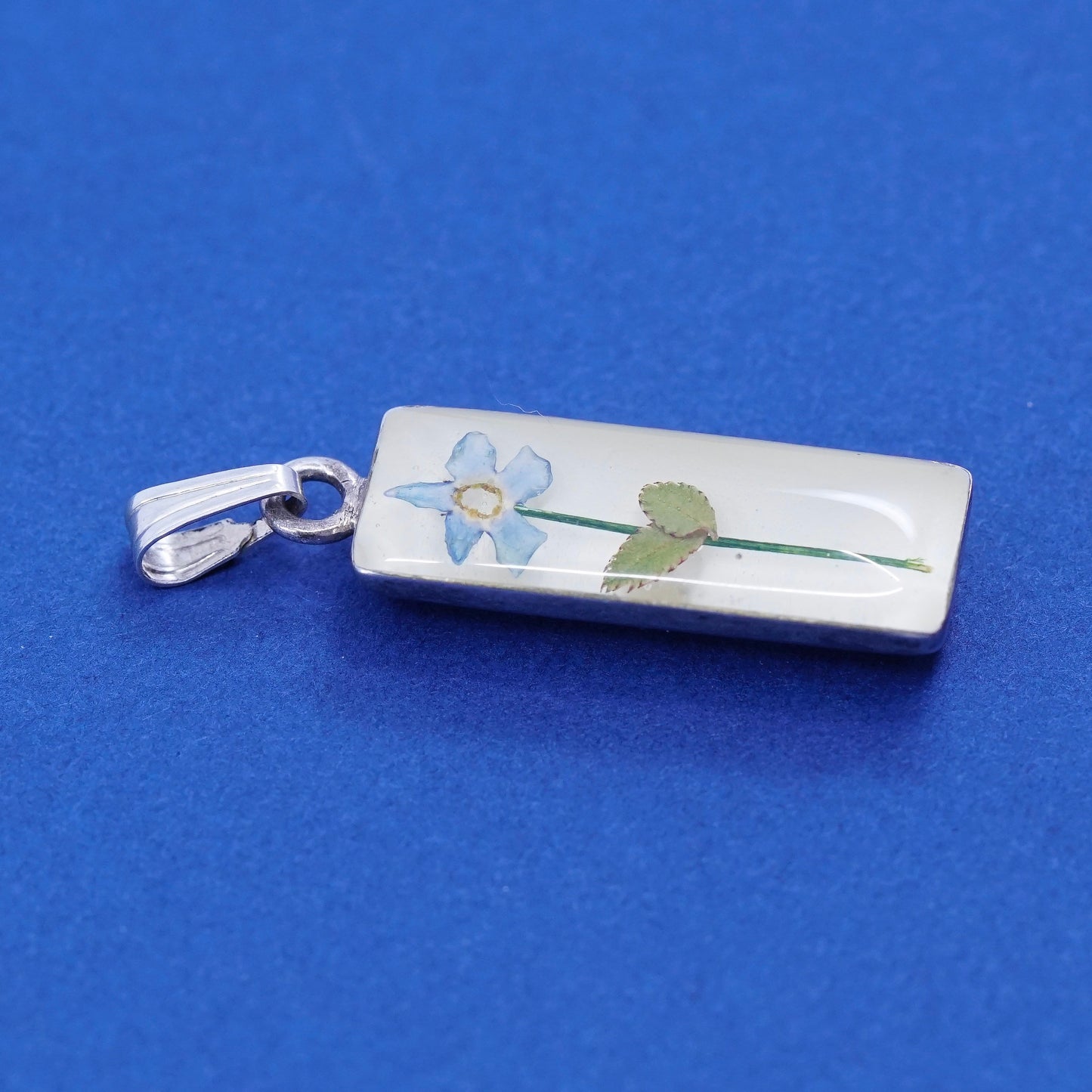 Vintage sterling 925 silver handmade pendant, resin flower