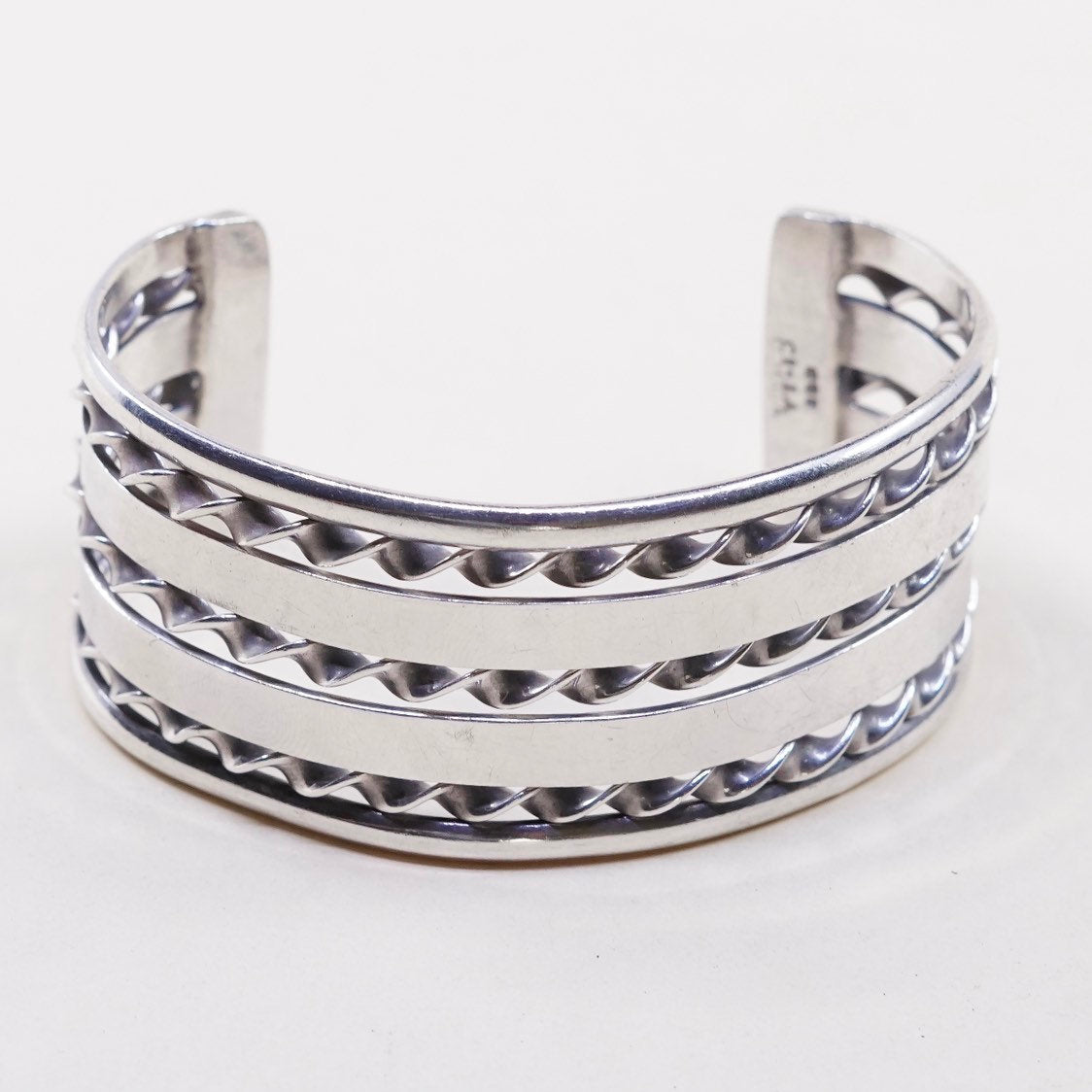 6.75", VTG Sterling silver handmade bangle Wide 925 twisted cable cuff bracelet