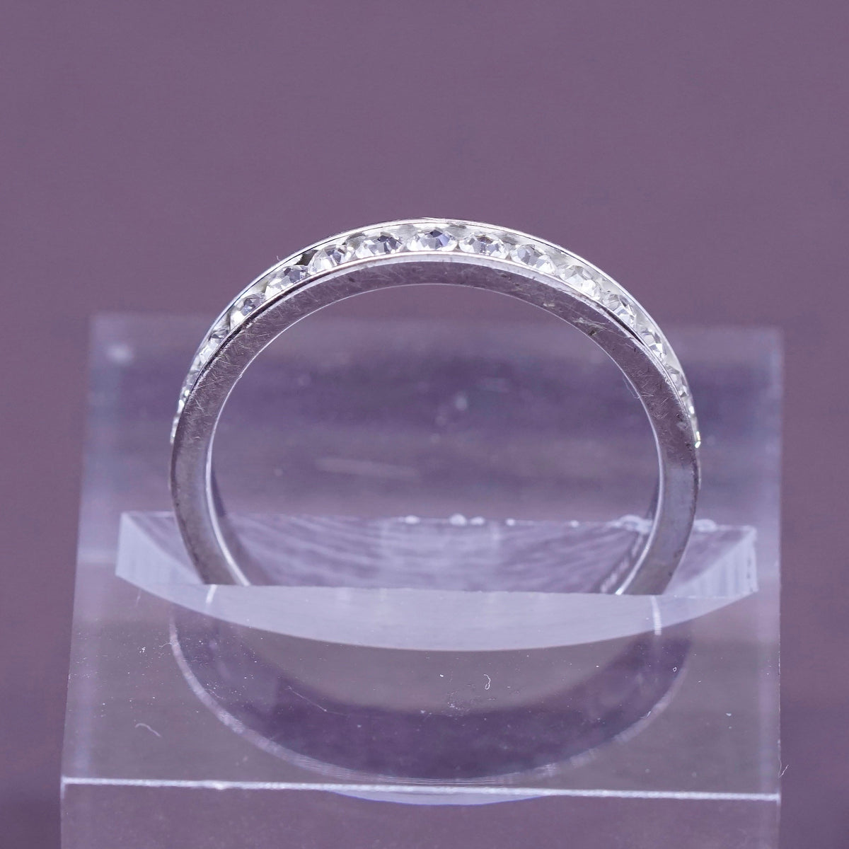 Size 9, vintage Taiwan Sterling silver ring, 925 band with cz