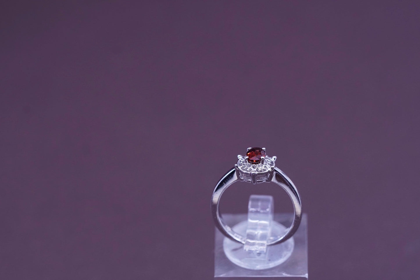 Size 6, vintage Sterling 925 silver ring with oval shaped ruby