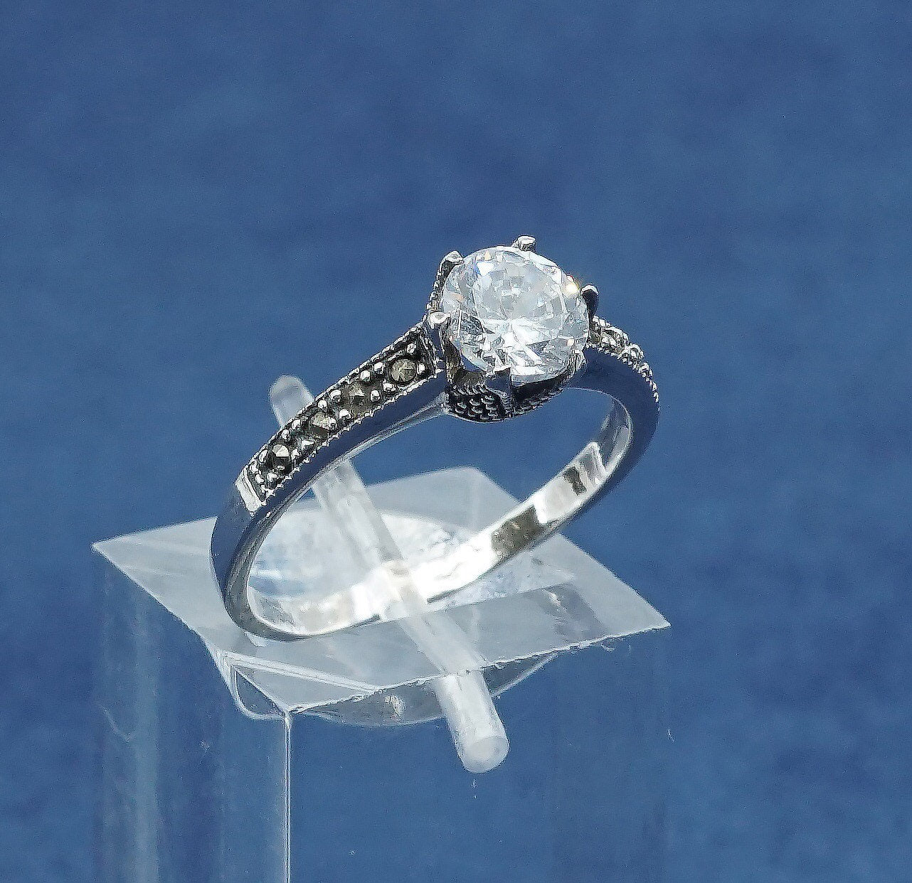 Size 6.5, vtg Sterling silver engagement ring, 925 band w/ clear cz
