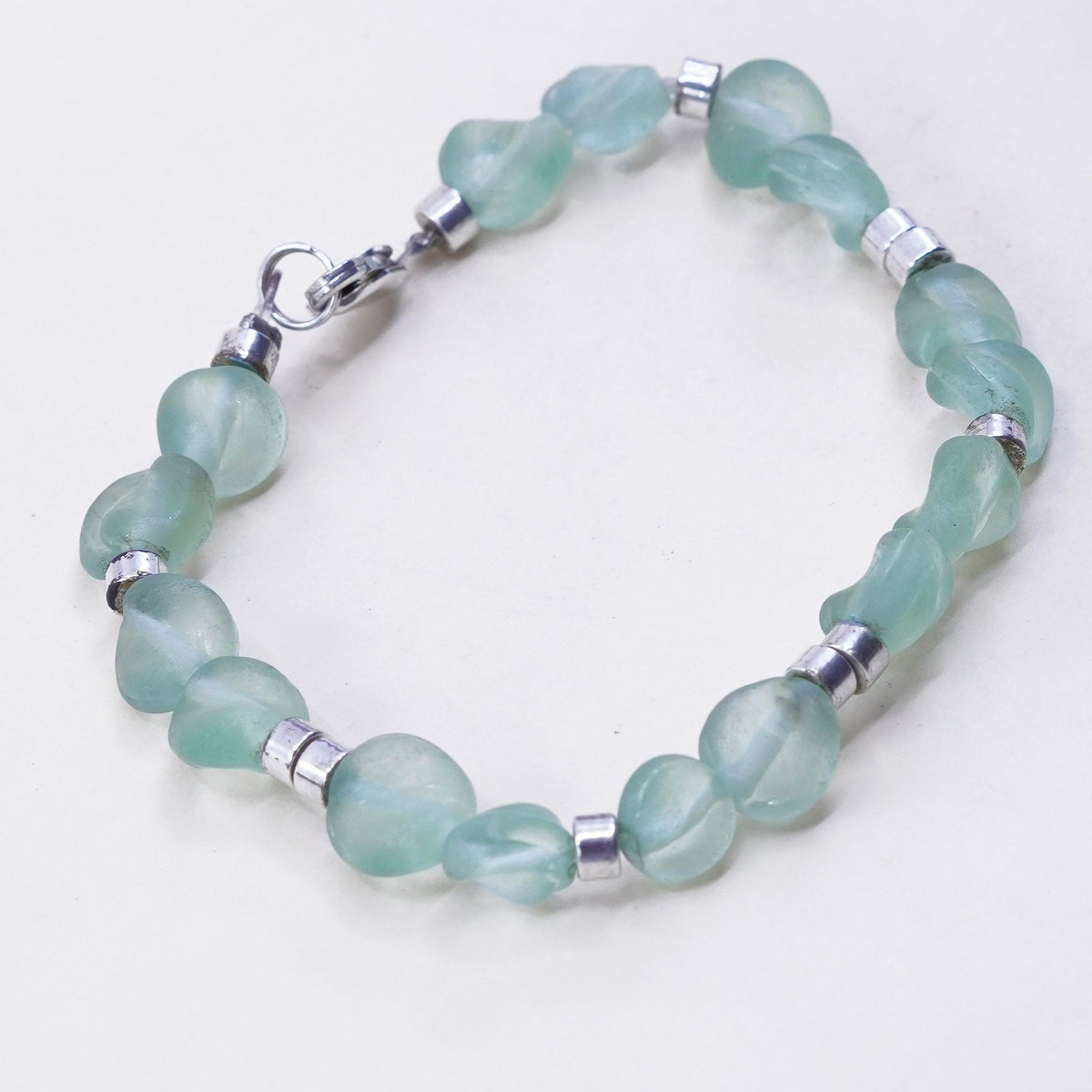 6.75”, vtg 925 Sterling silver handmade bracelet with sea washed glass nugget