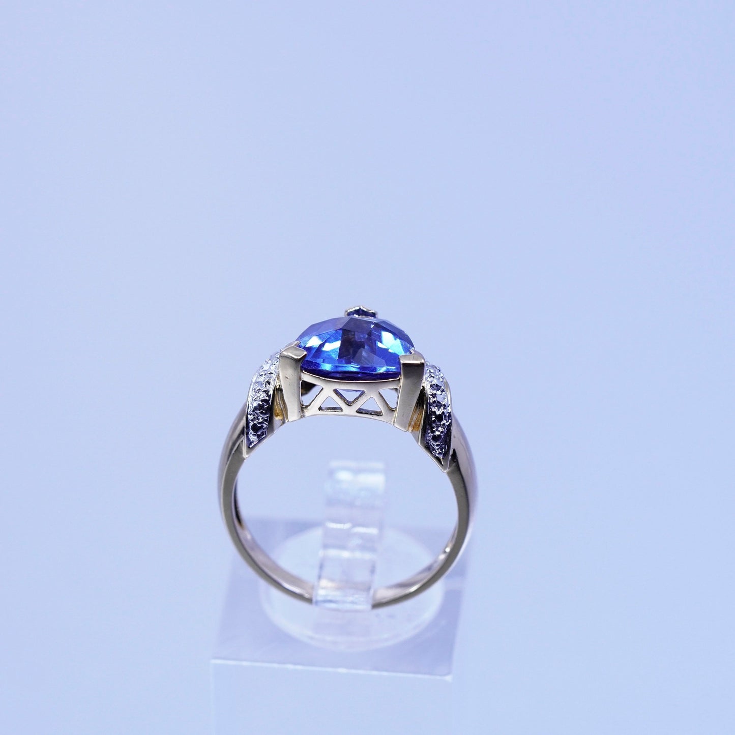 Size 8, vintage vermeil gold filled Sterling 925 silver ring blue topaz diamond