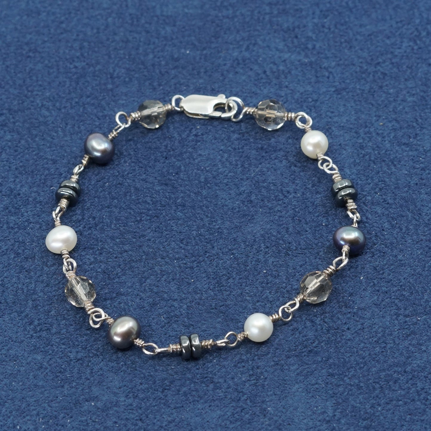 7", Sterling silver handmade bracelet, 925 clasp w/ pearl N crystal beads