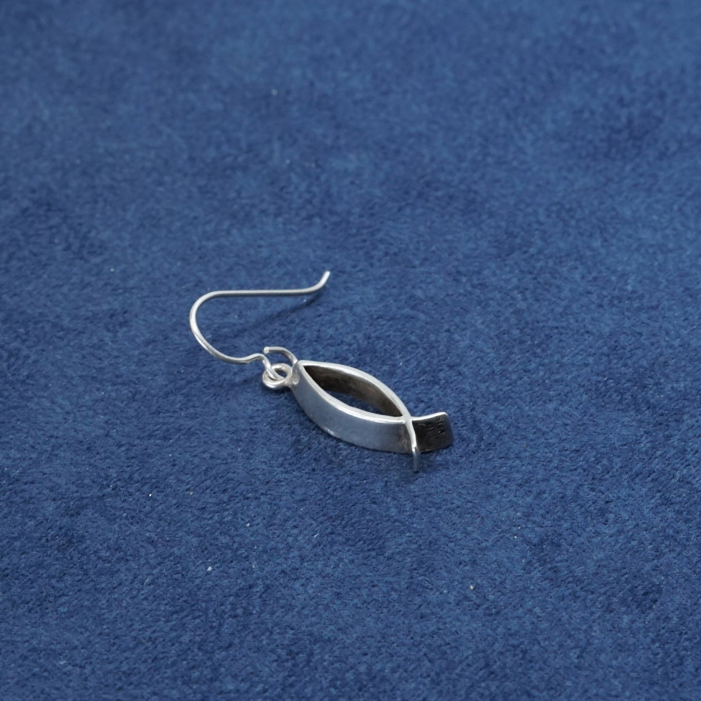 vtg sterling silver handmade earrings, 925 fish dangles, Stamped Ster