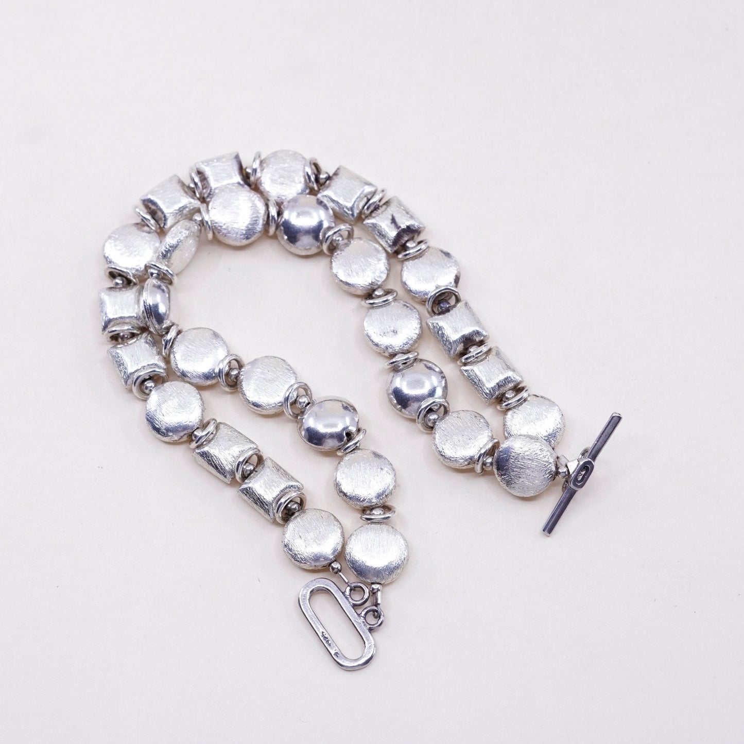 6.75”, Vintage mexico sterling silver double stands bracelet with textured disc
