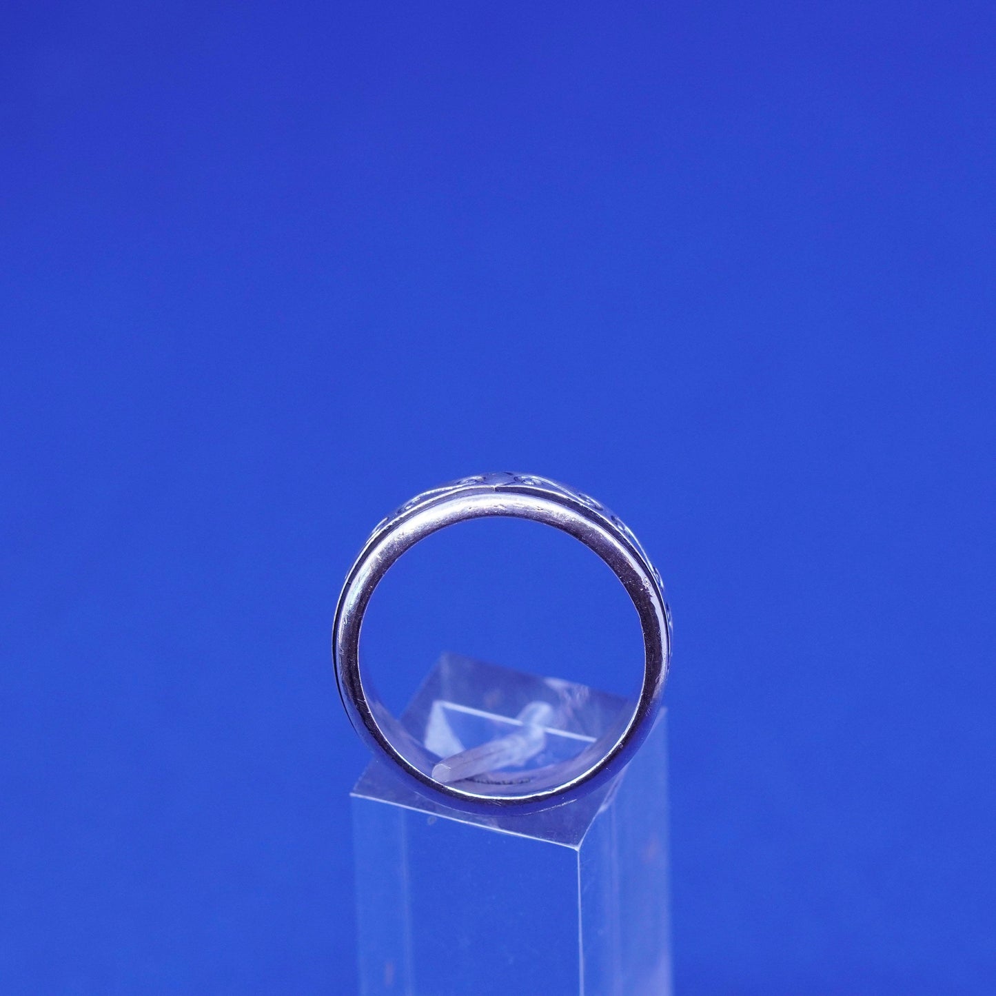 Size 11, vintage sterling silver swirly textured band, 925 ring