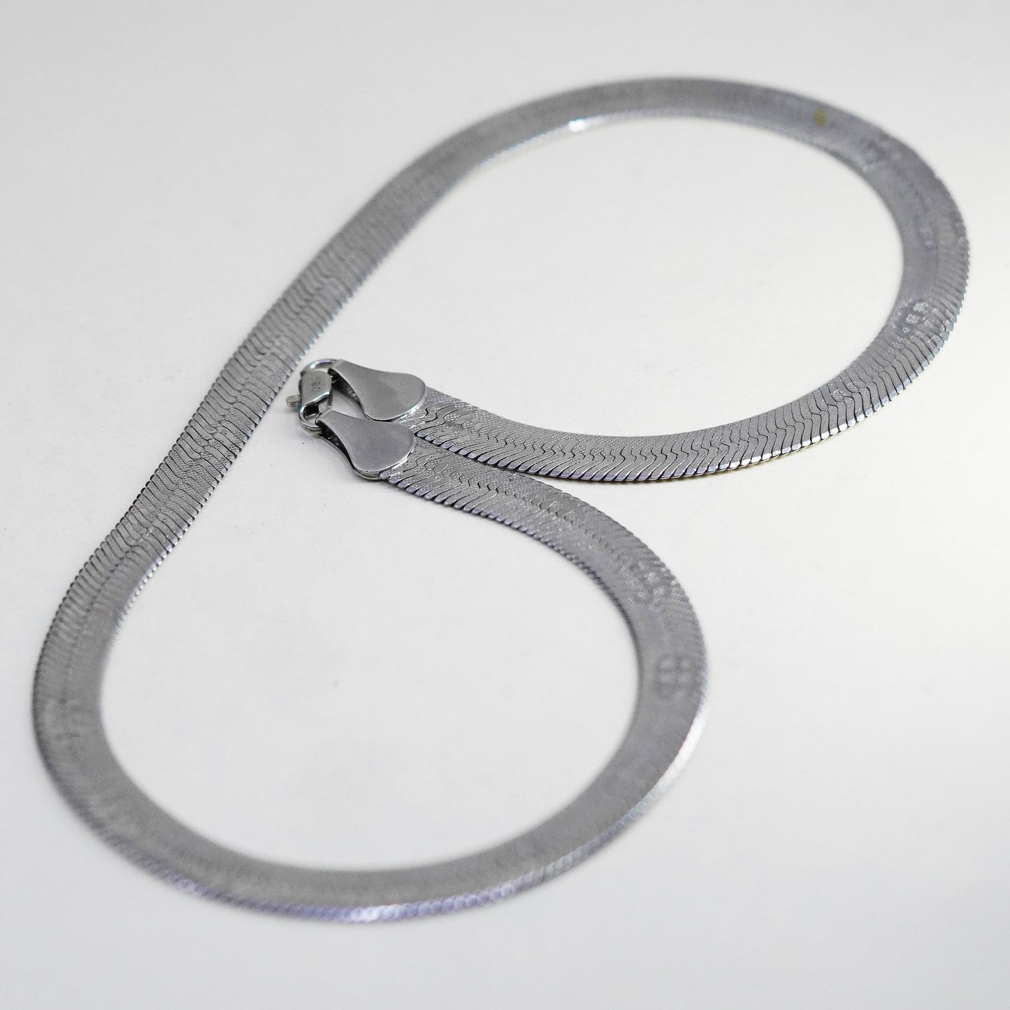 20”, Vintage Italy sterling silver necklace bold textured 925 herringbone chain
